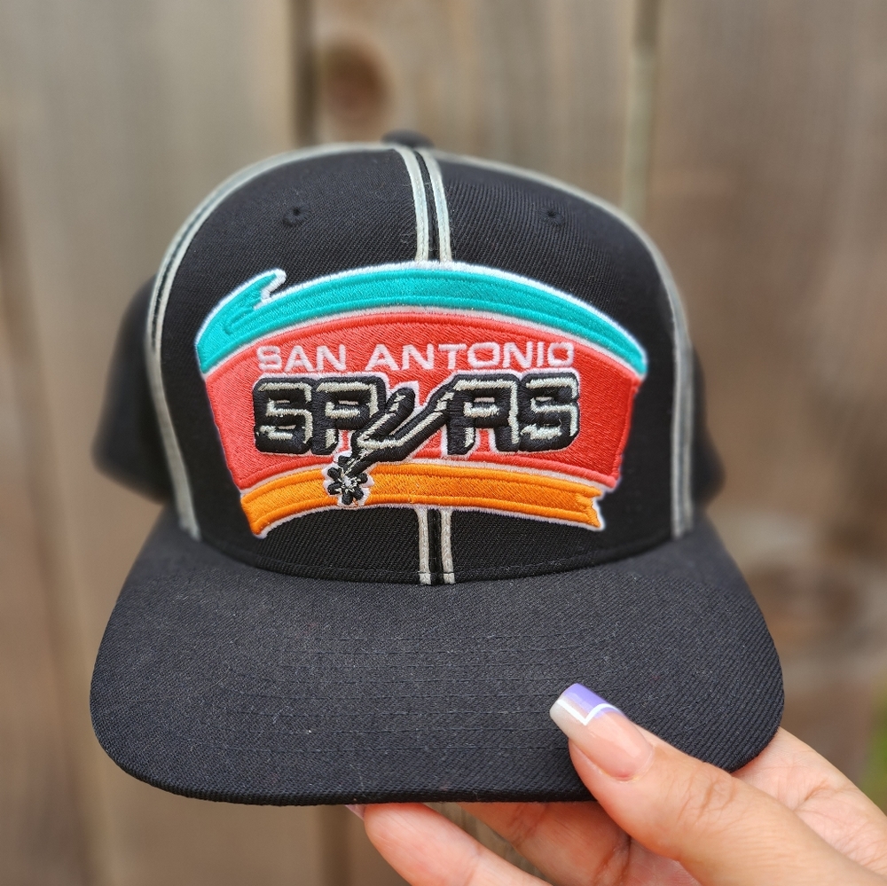 San Antonio Snapback hat Mitchell & Ness
